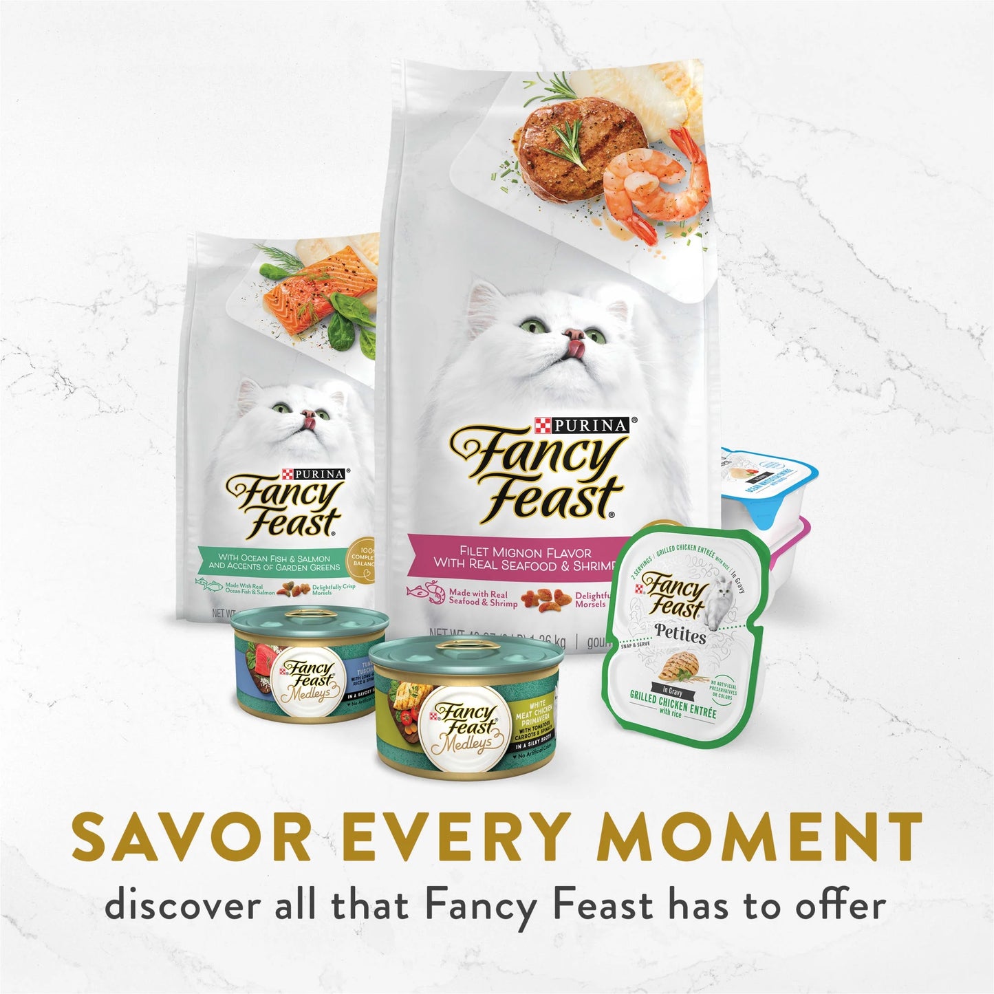 Purina Appetizers Grain Free Wet Cat Food White Meat Chicken Appetizer in a Savory Tuna Cat Food Broth